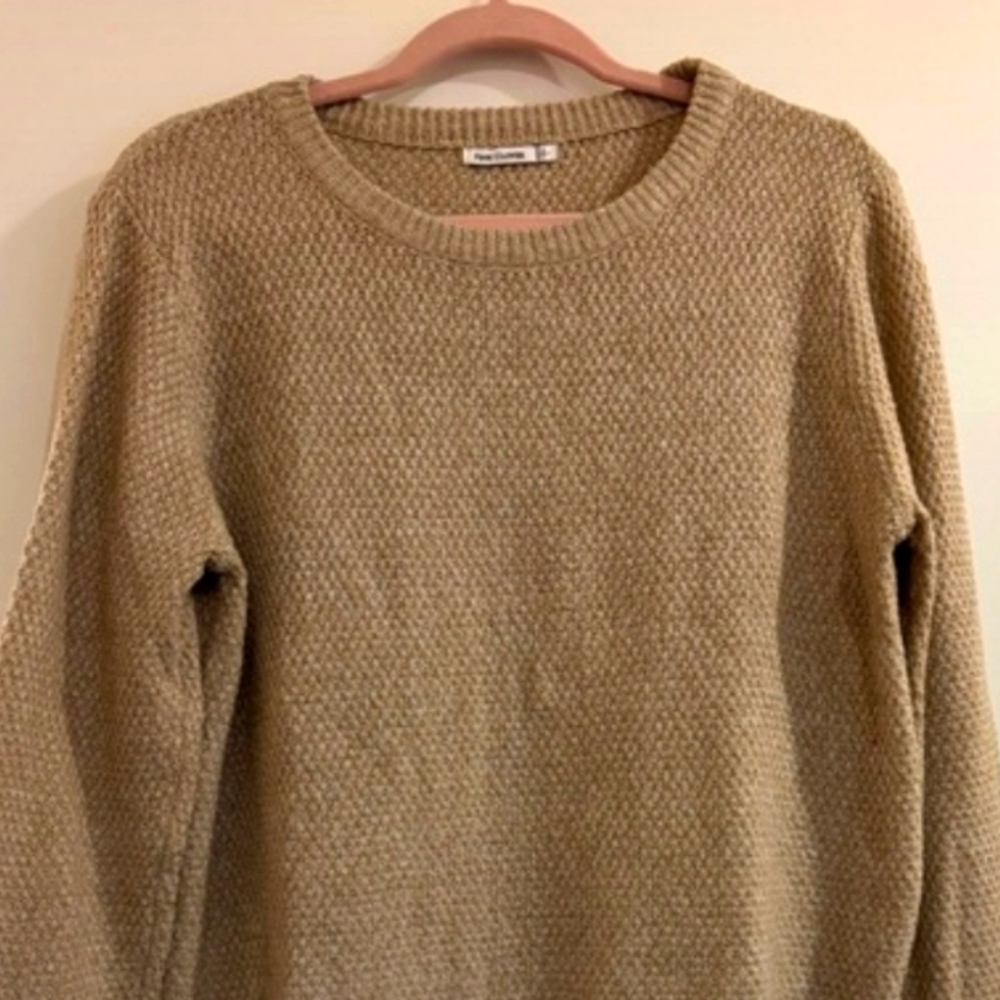 Pink Clover Cozy Tan Sweater - Picture 2 of 6